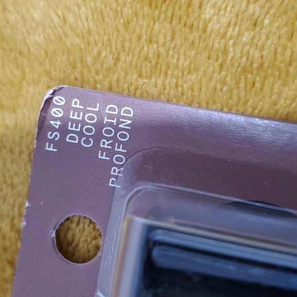 Covergirl Derp Cool FS400 - Picture 3 of 5